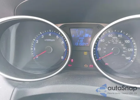 2013 Hyundai Tucson Gls z USA, uszkodzony, nr VIN KM8JU3AC4DU717997